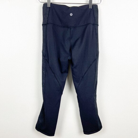 LULULEMON | Black Crop Leggings Size 6 - Picture 2 of 8